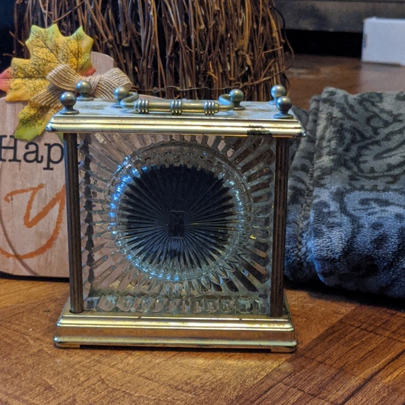 Clock - Picture 2 of 4